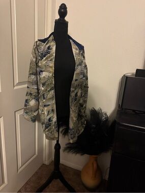 Floral Print Open-Front Blazer Jacket in Blue and Cream
